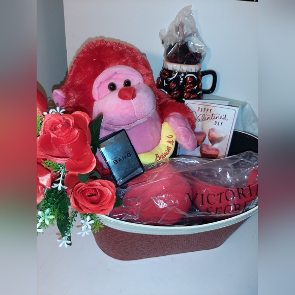 Victoria's Secret Accessories - Pink Monkey and Panties V-Day gift set